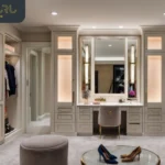 walk-in wardrobe